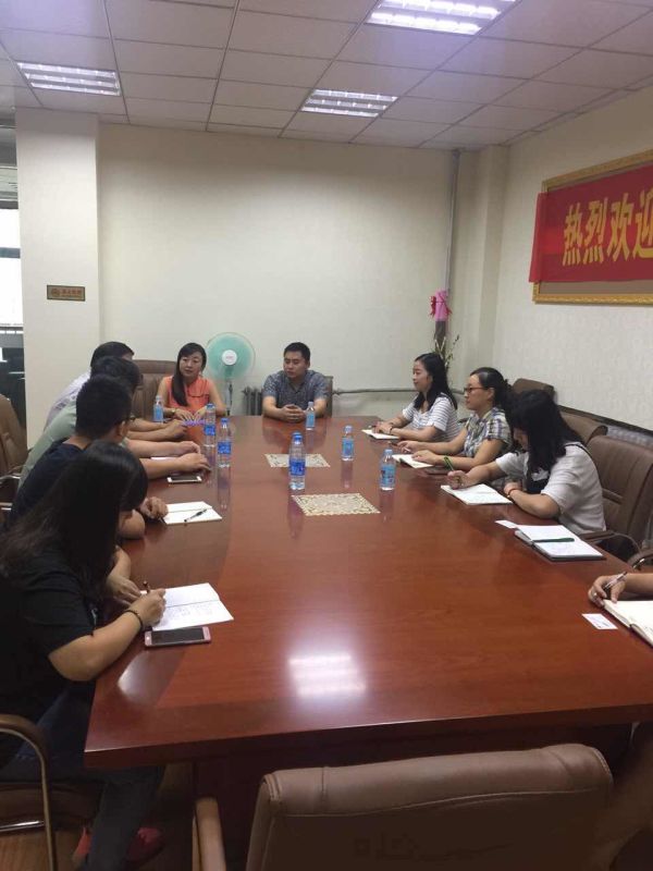 技校網孟老師赴河北鐵路中專參加招生交流會 技校網孟老師赴河北鐵路中專參加招生交流會