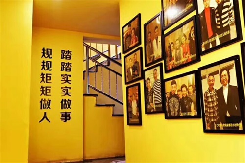 唐山于航美學形象設計培訓學校 唐山于航美學形象設計培訓學校