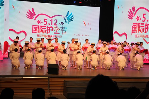 北京涉外經濟專修學院護理學院順利舉辦慶祝5.12國際護士節暨護理學院設立十周年活動 北京涉外經濟專修學院護理學院順利舉辦慶祝5.12國際護士節暨護理學院設立十周年活動