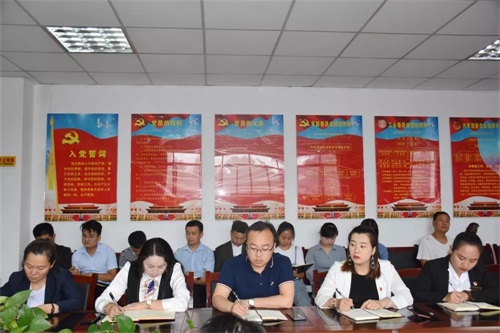 西安鐵道職業學校召開“不忘初心、牢記使命”主題教育動員大會 西安鐵道職業學校召開“不忘初心、牢記使命”主題教育動員大會