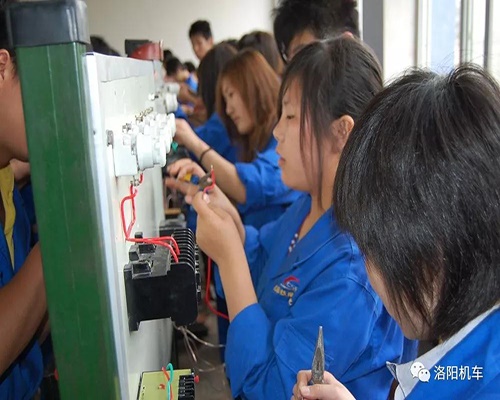 洛陽哪所學校開設有機電技術應用專業? 洛陽哪所學校開設有機電技術應用專業?