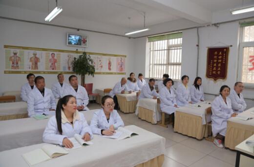 石家莊炎黃針灸推拿專修學校中醫養生理療班好嗎? 石家莊炎黃針灸推拿專修學校中醫養生理療班好嗎?